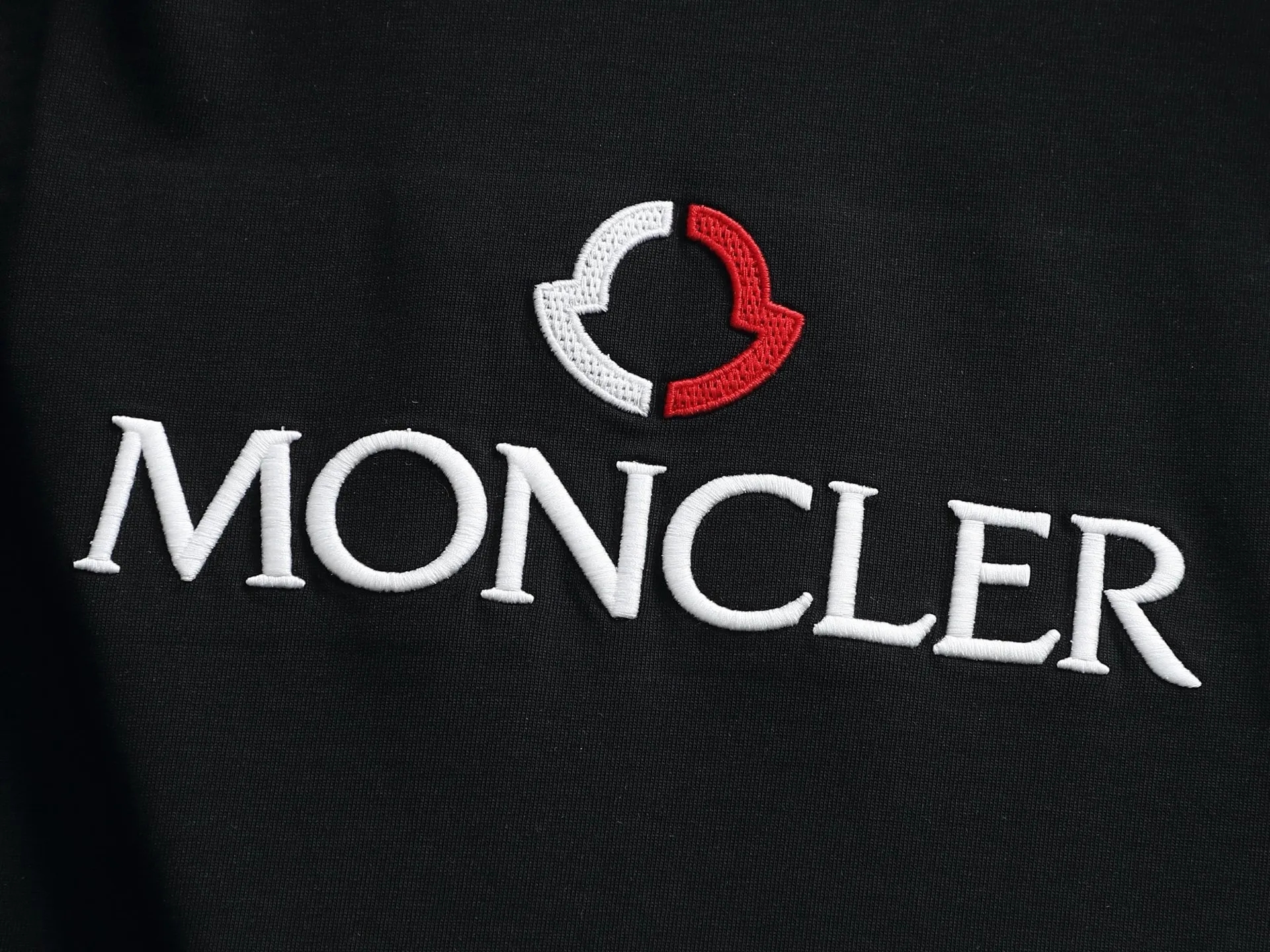 MONCLER LOGO 🪡 Logo ， Retro Same Style T 260 Versatile : Khaki Black White Size：XS~L